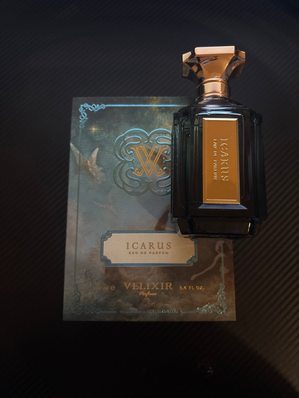 Velixir Icarus